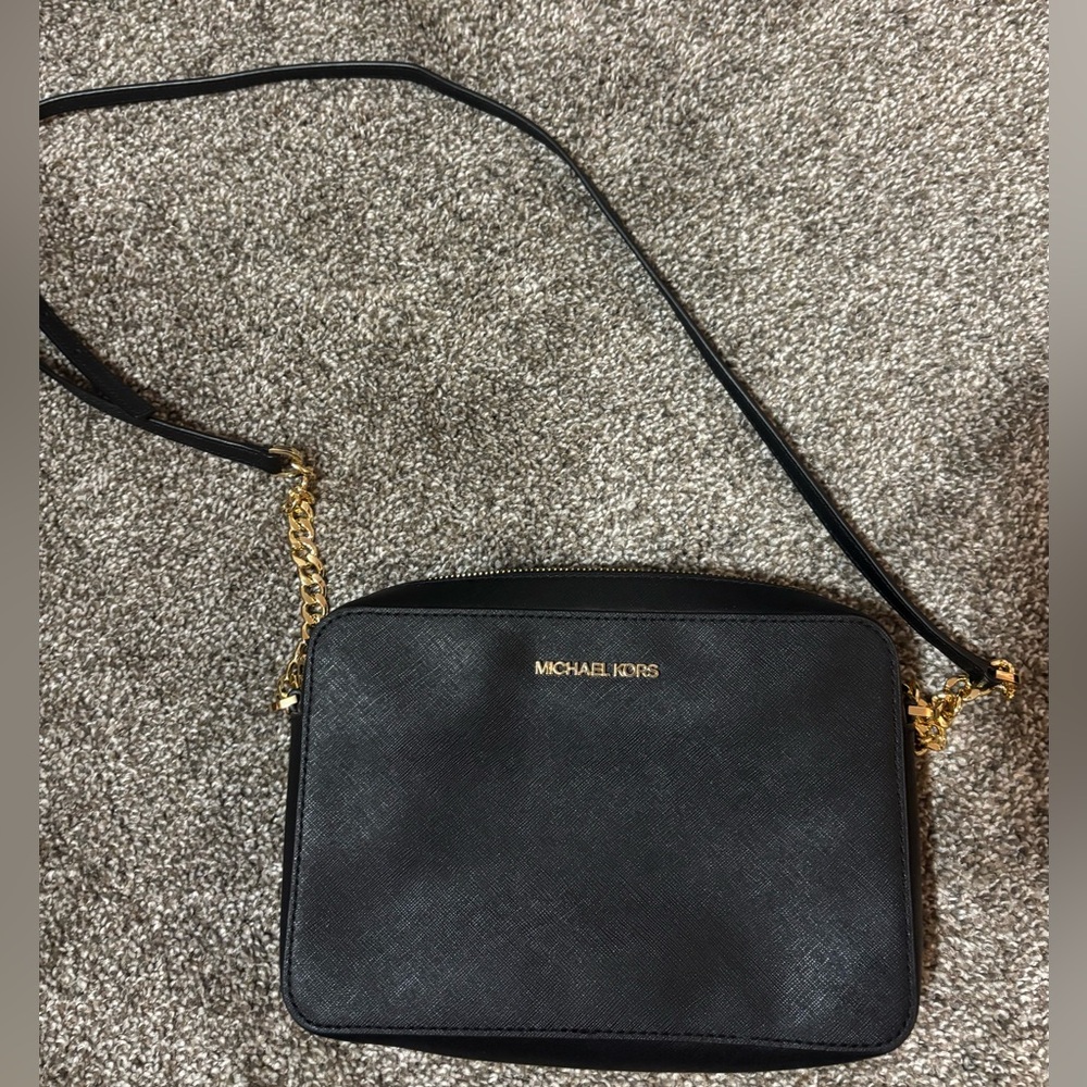 Michael Kors Women’s Crossbody Purse